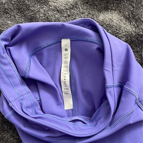 Lululemon leggings - Picture 6 of 6